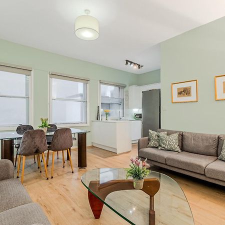Stunning Central 2Br Flat Btw Soho & Covent Garden Londen Buitenkant foto