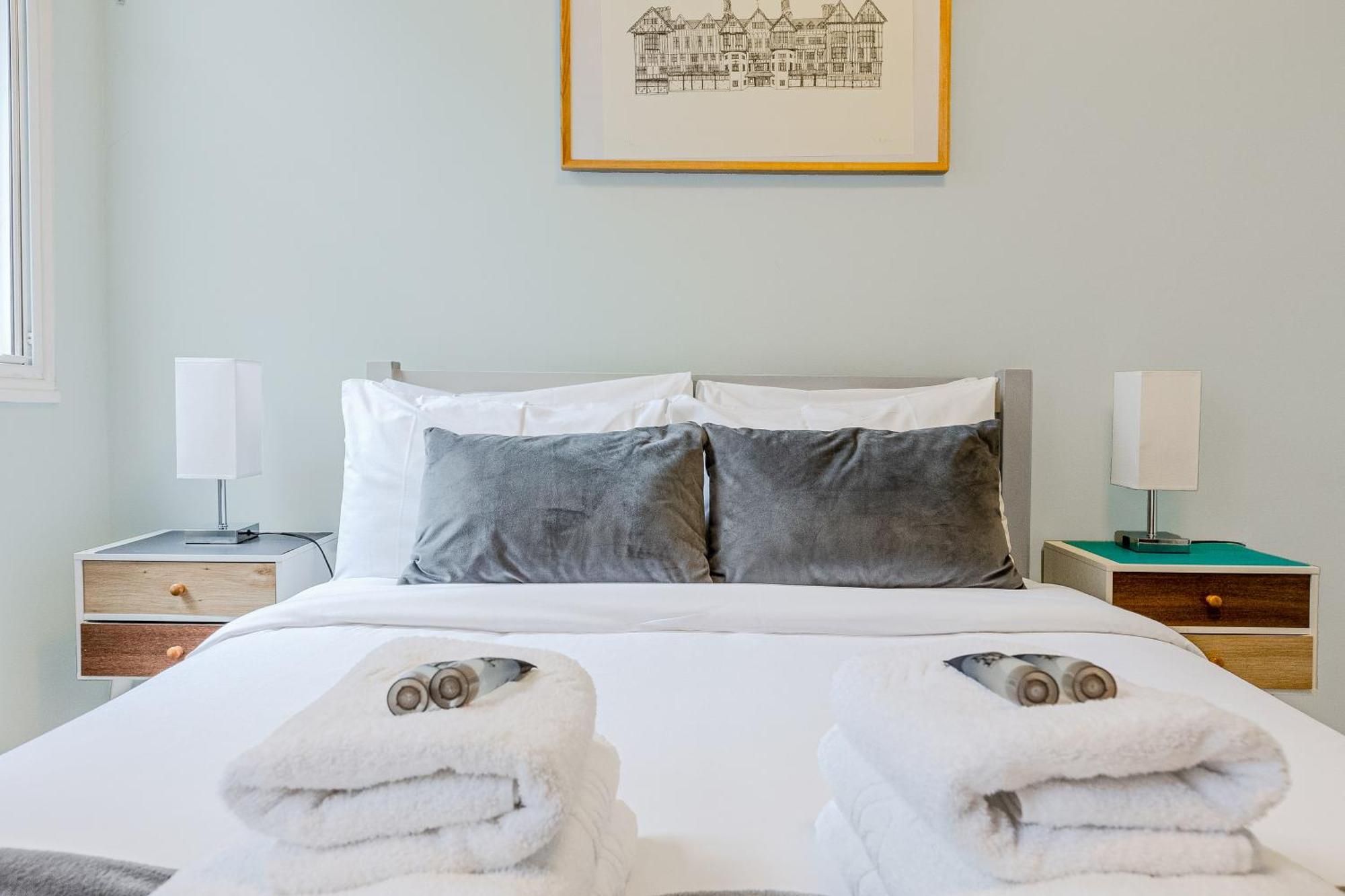 Stunning Central 2Br Flat Btw Soho & Covent Garden Londen Buitenkant foto